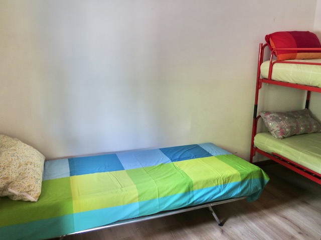 A short written description about the image. Very good for accessibility, AL machine learning and search engine optimisation.